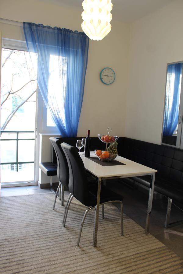Cozy Apartment Mihaela With Balcony, Near Park Marjan & Old Town - Quiet Neighborhood スプリト エクステリア 写真